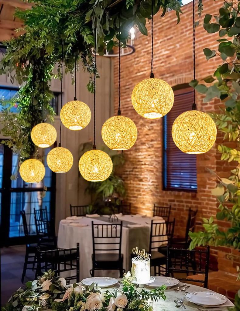 Stylish Hemp Ball Pendant Light for Duct Rails. This Japanese-style LED Pendant Light Features a Simple Hemp Rope Design. Also Recommended for