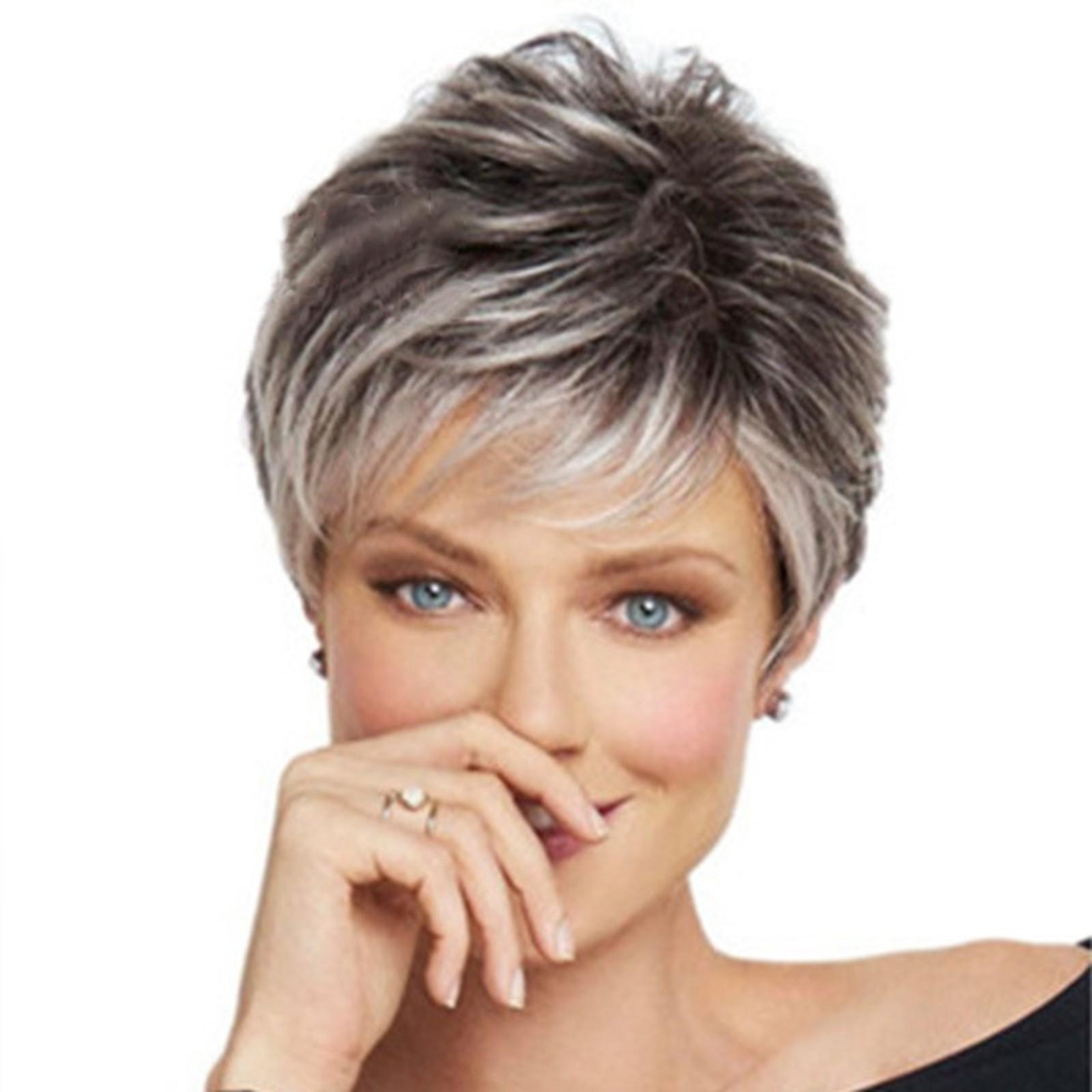 European And Wig Women`S Gradient Short