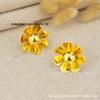 Cross-Border Daisy Earrings: Exquisite Gold Flower Jewelry for Women and Girls, Ideal Birthday Gift