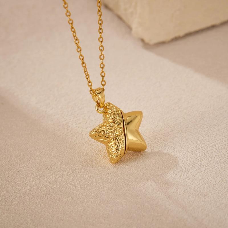 Hammer Pattern Small Star Necklace for Women Fashion Five-pointed Star Pendant Necklace Jewelry and Accessories