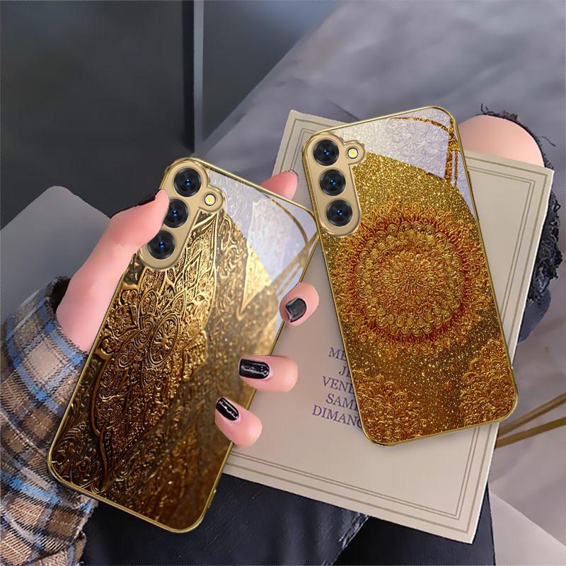 Golden Classical Emblem For Samsung Galaxy S20 FE S21 S22 S23 Plus S24 Ultra S25Ultra S21+ S9+ S22Plus Golden glass phone case