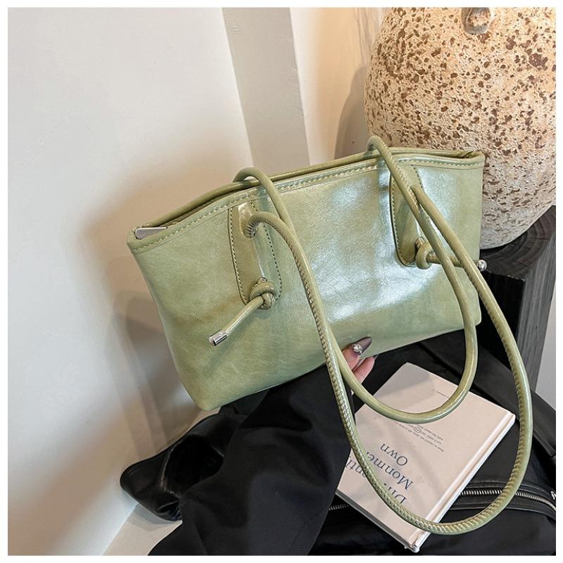 Large Capacity Underarm Bag Women's New Summer Fashion Retro Tote Bag Texture Hand Carry Commute