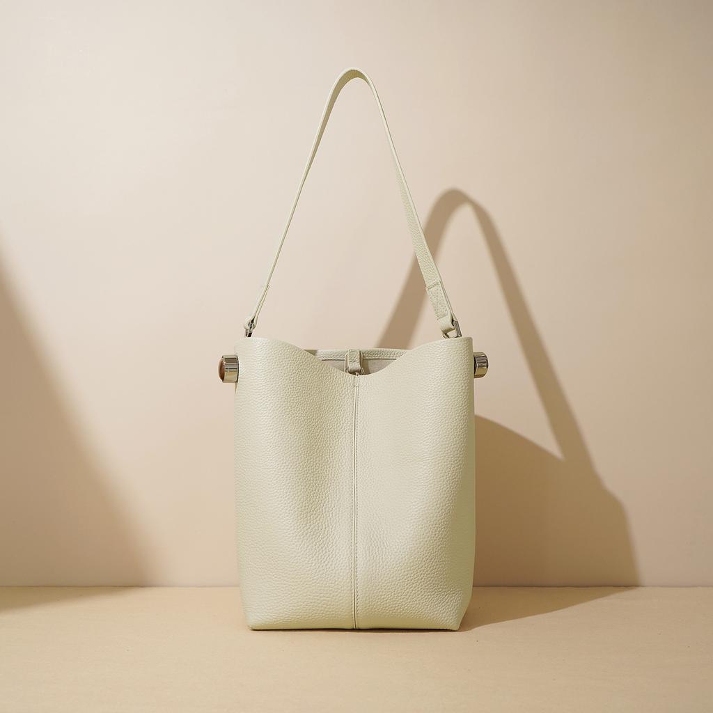 Bucket Bag Women's 2025 Simple First-layer Cowhide Tote Bag Niche Large-capacity Versatile Tablet Commuter Shoulder Bag