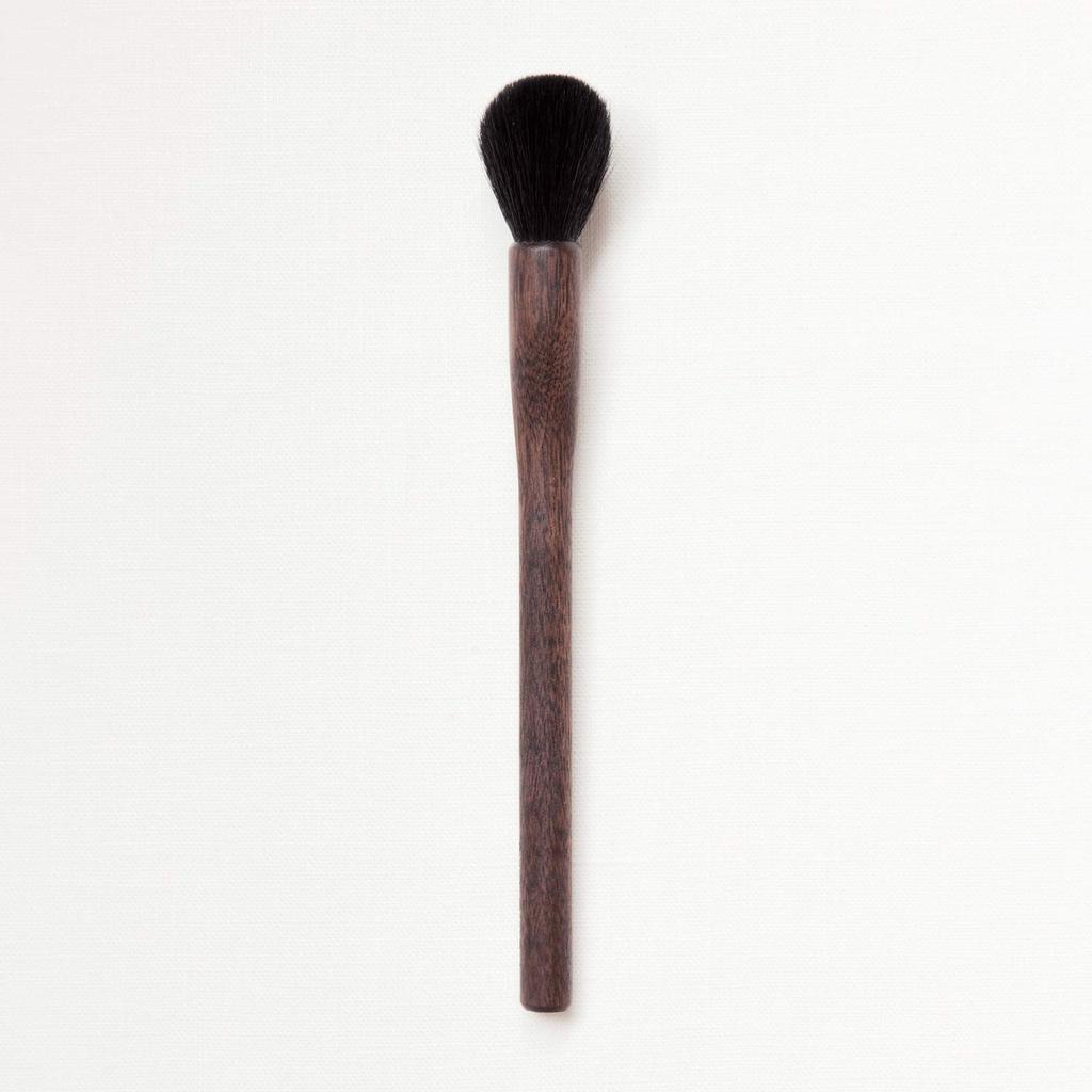 SHAQUDA UBU Angled Face Brush [805]