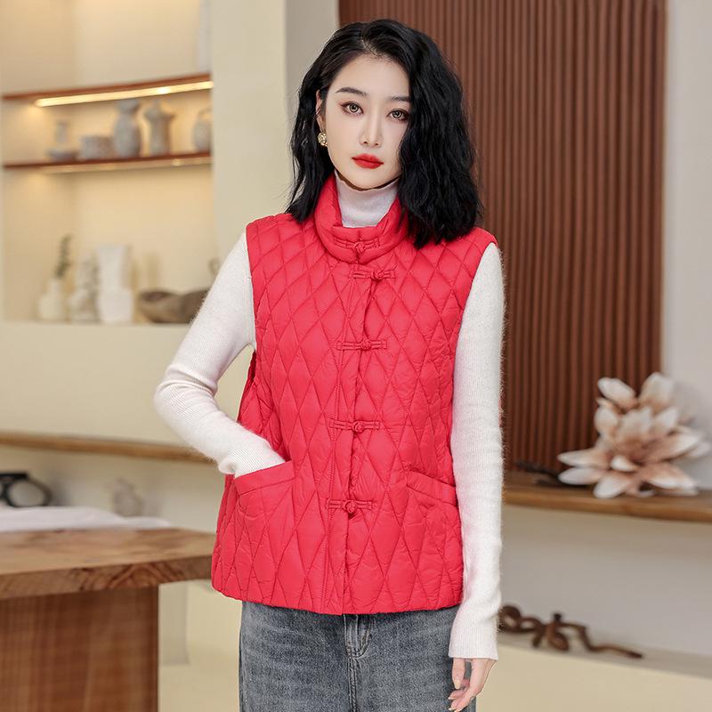 

Women s Argyle Stand-Collar Sleeveless Vest - Literary Retro Frog Button Design for Autumn/Winter XL (115-130 lbs suggestion) червоний