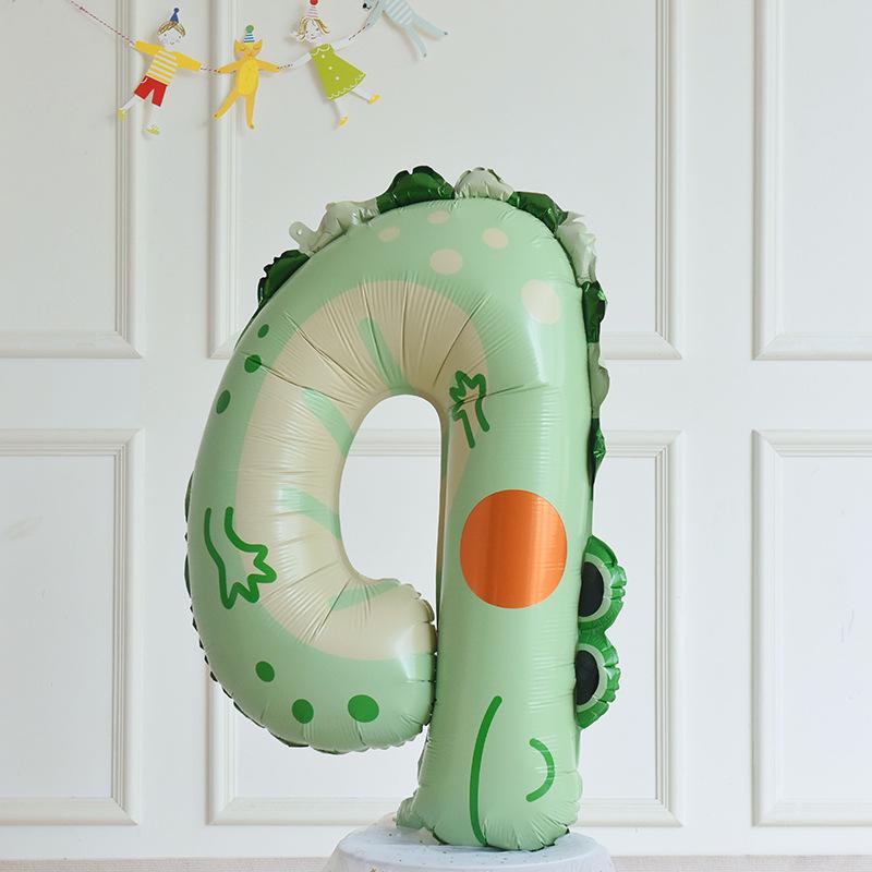 Cartoon Animal Number Balloons for Baby's 1st Birthday or 100 Days Celebration Photo Table