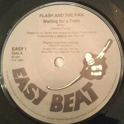 Disque 7 pouces FLASH & THE PAN - Waiting For A Train EASY1 Easy Beat 1983 UK Dance & Electronica Occasion