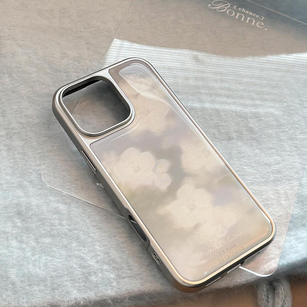 INS Blurred White Flower Phone Case Compatible with iPhone 14, iPhone 15, and iPhone 16 Pro Max