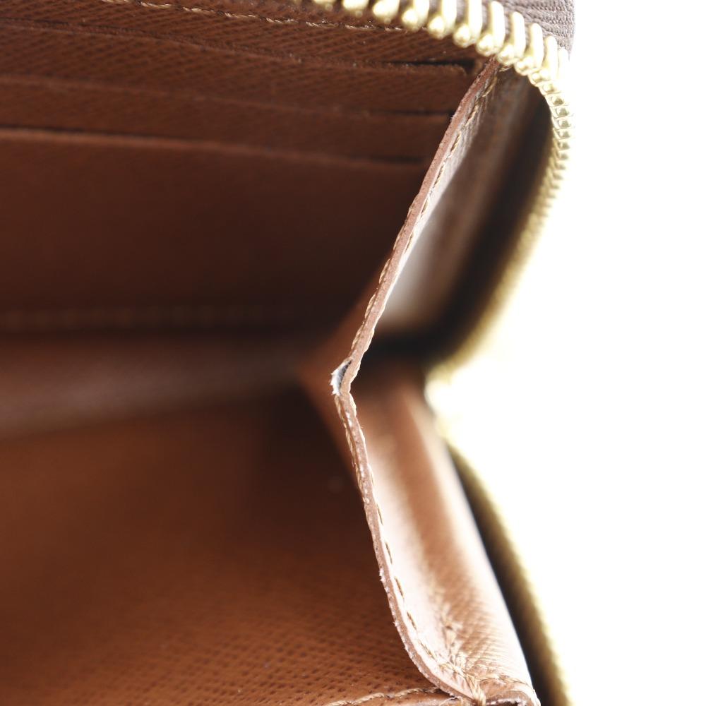 LOUIS VUITTON Zippy wallet Purse M42616 Brown Monogram canvas unisex Used