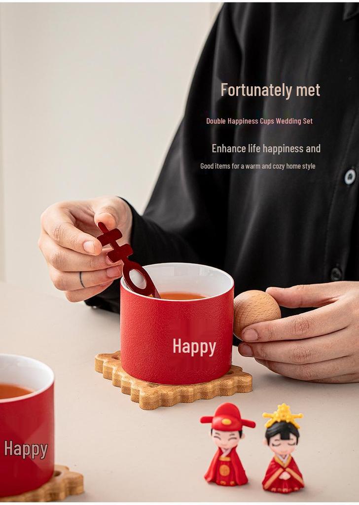 Newlywed Cup Set: Engagement & Wedding Party Favors for Couples and Friends