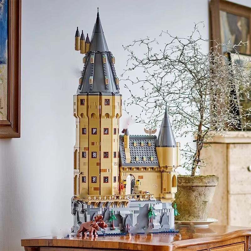 New Street View Series 2135pcs School 76454 Castle Model Building Blocks Children's Educational Assembly Toys Birthday Gift