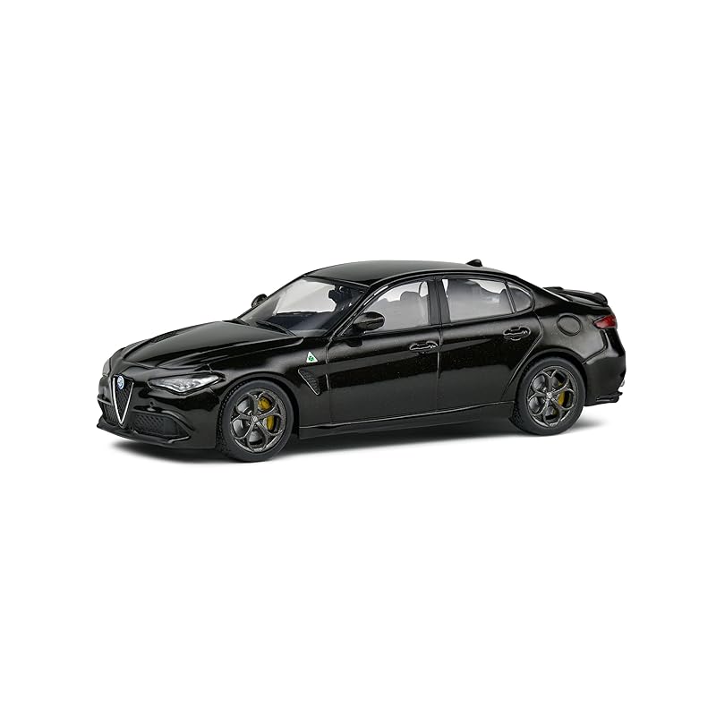 

solido 1/43 alfa romeo Julia quadrifoglio 2019 black SOLIDO Giulia Quadrifoglio mini car [product]