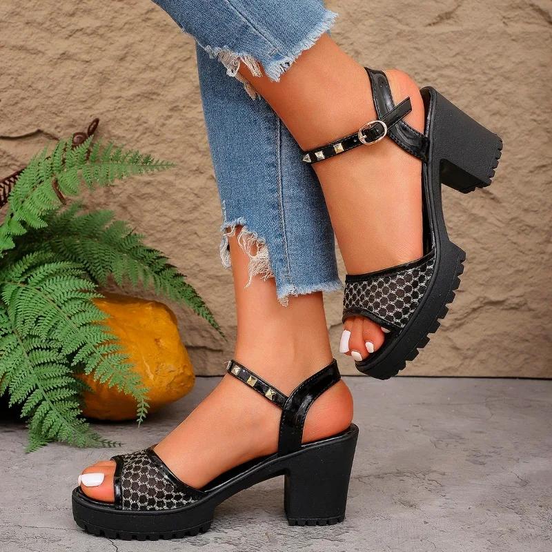 Plus Size 2025 Summer Mesh Open Toe Women's Sandals Platform Chunky Heels Rivet Buckle Strap Sandals for Daily Dress