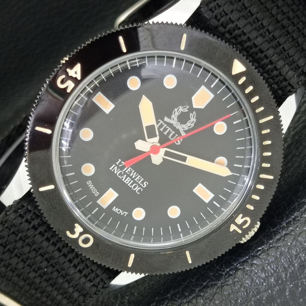 

TITUS SWISS 40MM TURNABLE BEZEL HAND-WINDING MENS BLACK DIAL WATCH a431312-2 R106-a431312