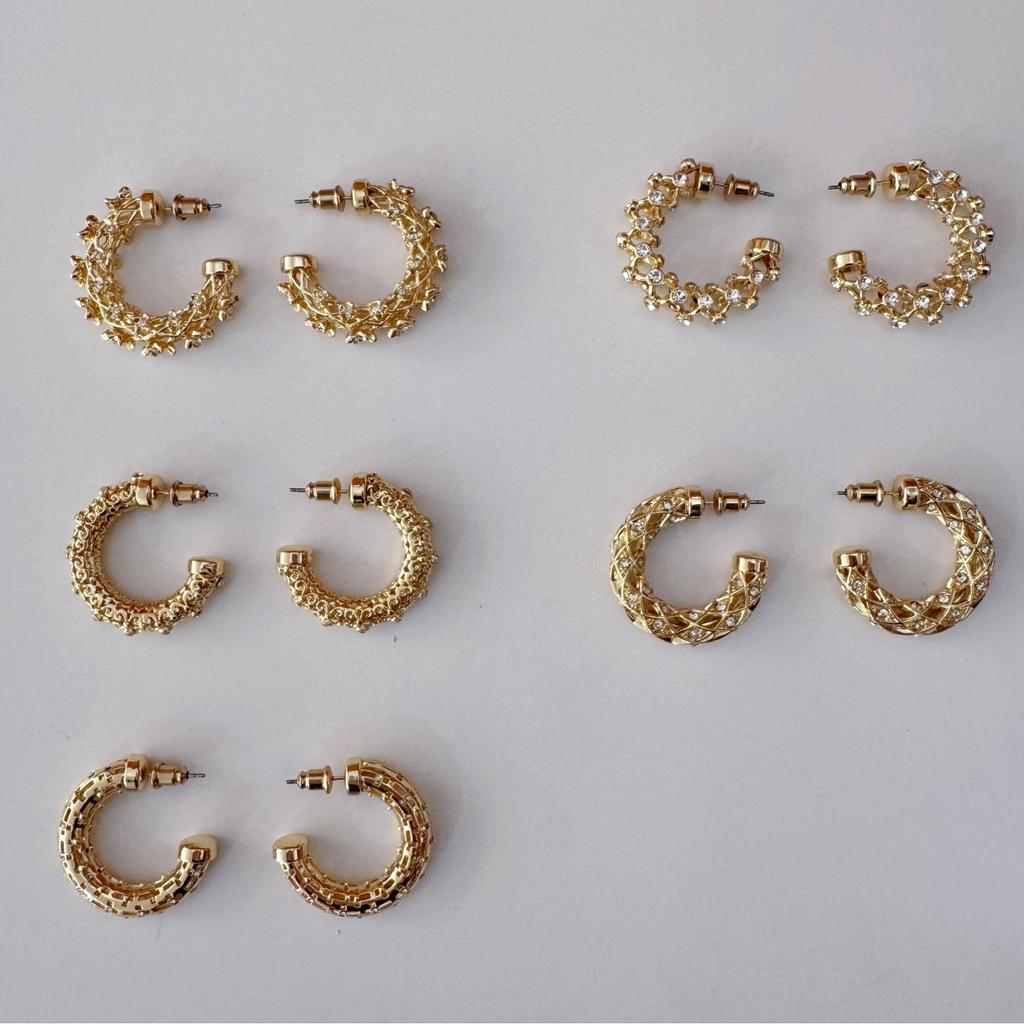 Hong Kong Style Rhinestone Woven Retro C-Shaped Hoop Earrings
