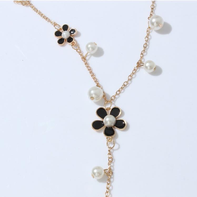 Korean Five-Petal Pearl Tassel Flower Necklace for Women