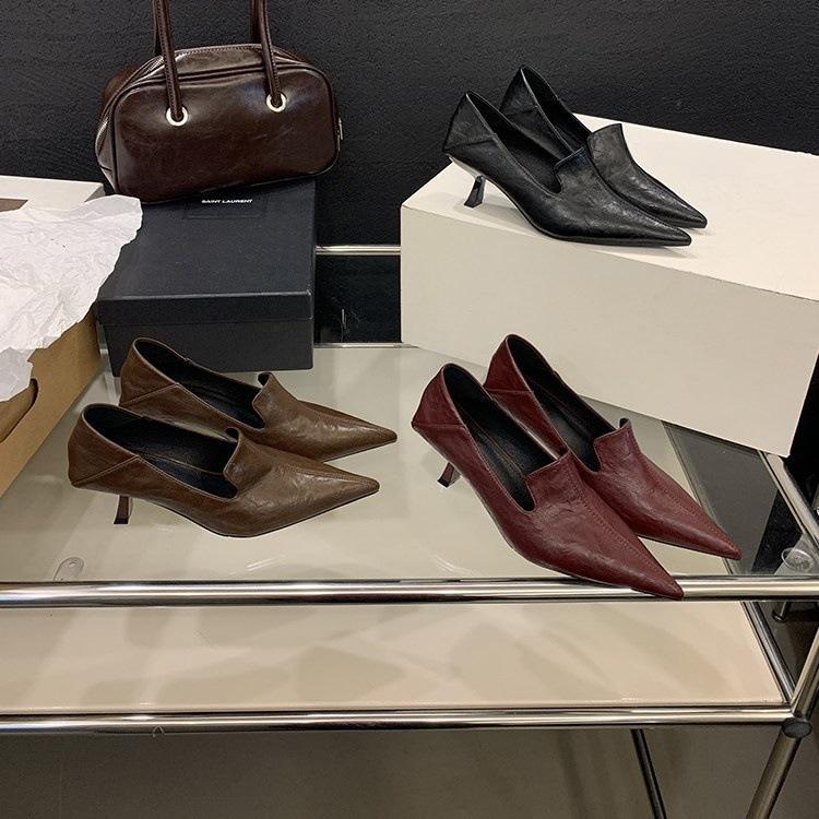 Herbst Spitzkopf Dünner Absatz Mittlerer Absatz Einzelne Schuhe Weiche Sohle Dünner Niedriger Absatz Britischer Stil Kleine Lederschuhe