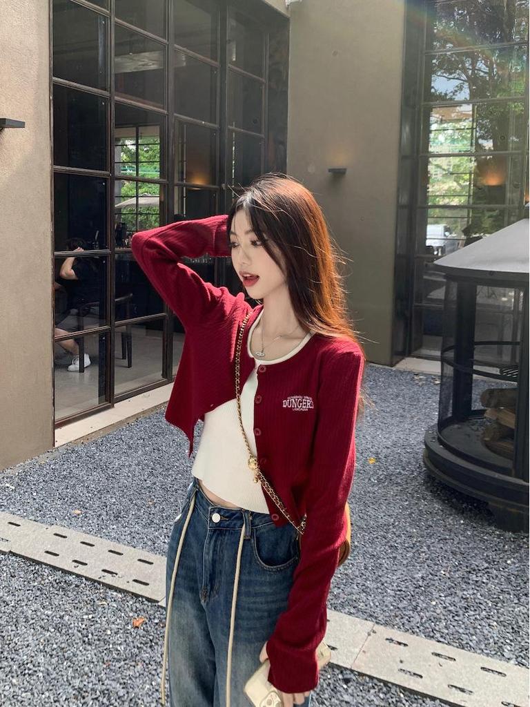 Plus Size American Retro Letter Knit Cardigan - Slimming, Short, Hot Girl Style