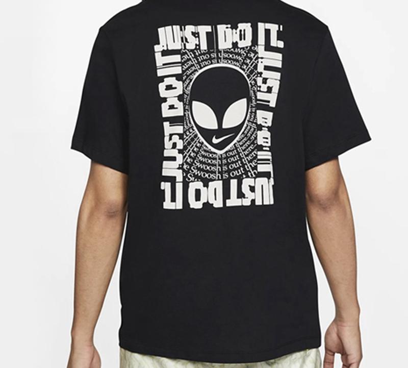 Nike T Shirts Men's Black Crew Neck Moderate Straight Fit CV8968-010