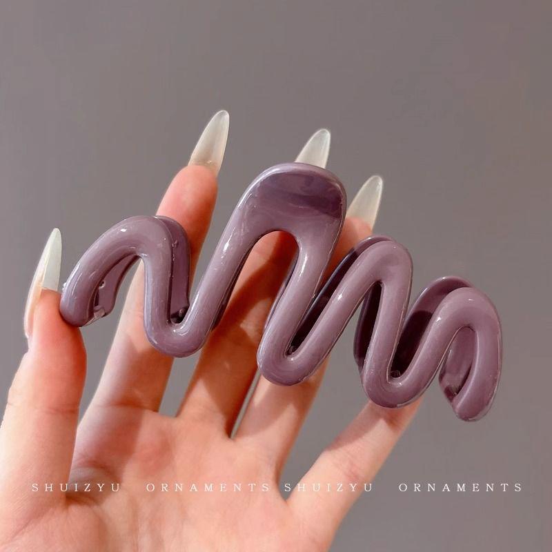 Elegant Large Hair Claw Clip for Thick Hair - High-End Korean Updo Shark Clip