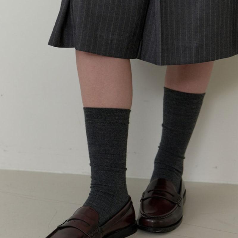 LOVE ME MONSTER Papas Formal Middle Socks_3COL (L253MSC020)