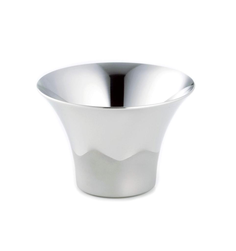 Takei Ukibutsu Seisakusho Stainless Steel Sake Cup with Mount Fuji Design, FM-100