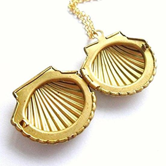 Women's Stylish Sea Shell Locket Pendant Alloy Chain Necklace Jewelry Gift
