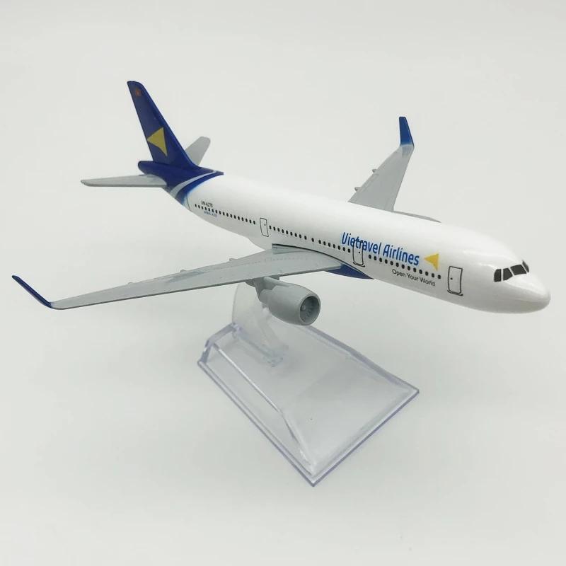 Scale 1/400 16CM Toys Plane Vietravel Airlines A321 Metal Scale Aircraft Souvenir Plane Toy Miniature Airplane