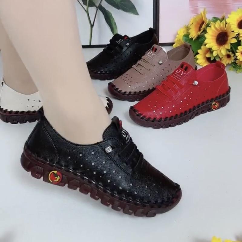 Spring and summer new soft bottom breathable retro hollow hole muffin bottom large size women's shoes single shoes mother shoes