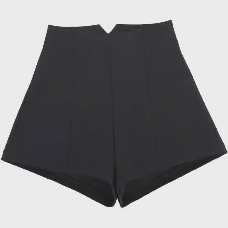 Women's High-Waisted Black Bootcut Shorts - Stretchy, Versatile, Slimming A-Line, Loose Fit for Autumn and Winter