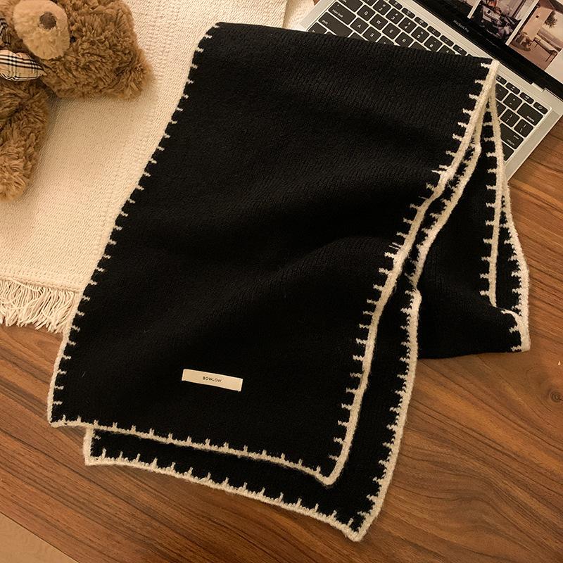 Autumn and Winter New Korean Version Versatile Lock Edge Korean Knitted Gray Scarf Women's Knitted Warm Neck Scarf