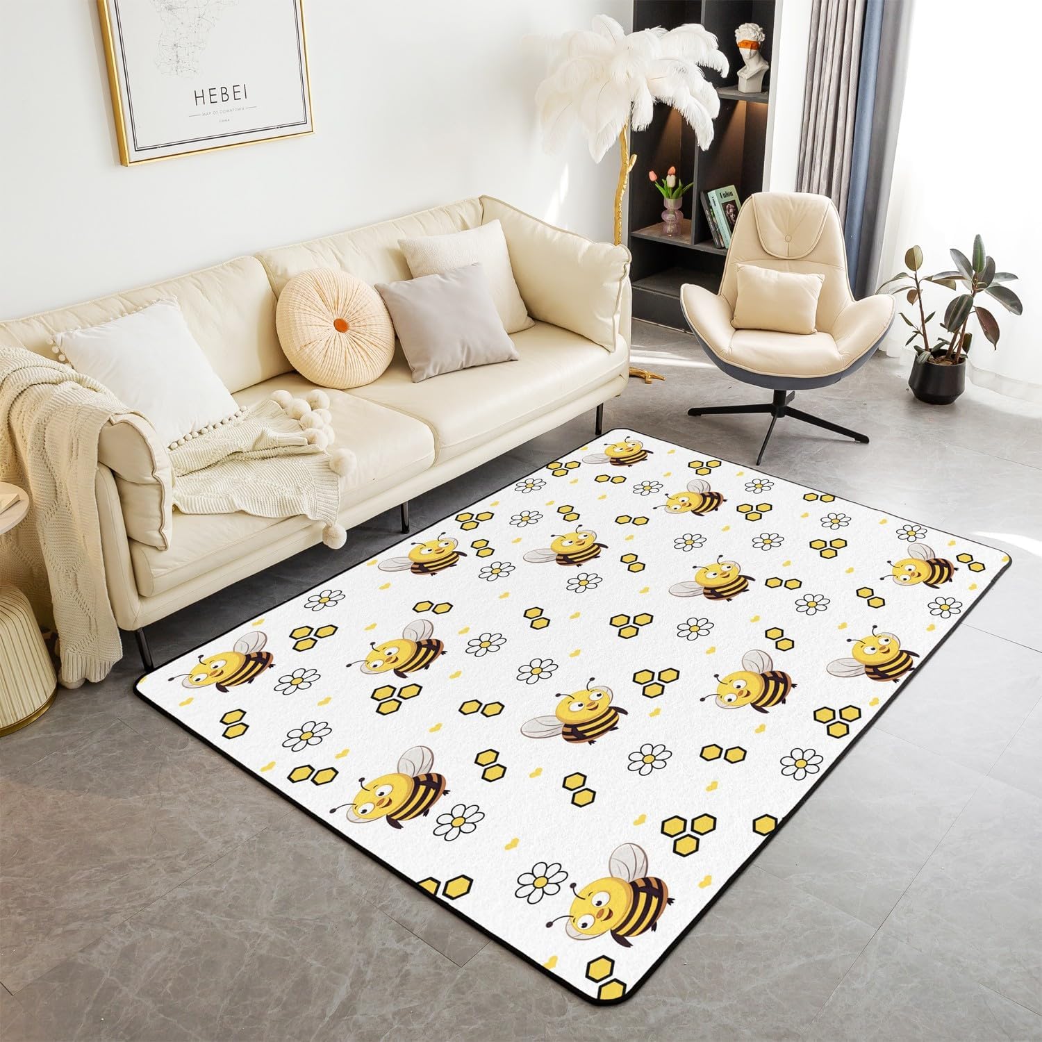 

Cartoon Honeycomb Area Rug Bee Flowers Rug for Kids Girls, Flying Wildlife Geometry Carpet for Living Room Bedroom Decoration 40x60cm 16x24 inch