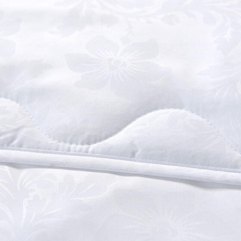 FUANNA Seven-Hole Fiber Summer Quilt