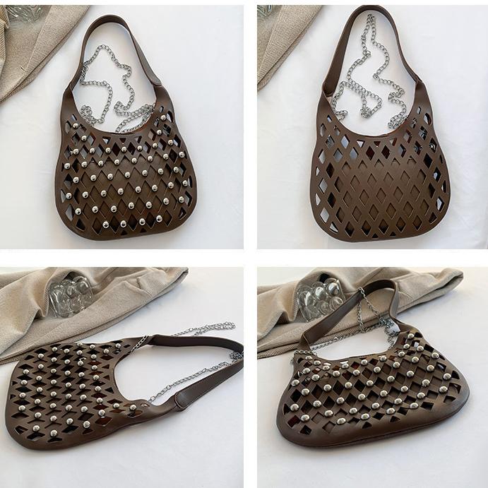 Hollow Underarm Bag for Women with Niche Design 2024 New Hollowed Out Sky Star Commuting Fashionable Rivet Single Shoulder Crossbody Bag