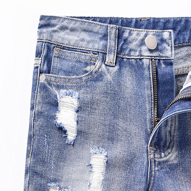 Trendy Korean Style Boys' Ripped Jeans - Casual Medium & Large Sizes for Spring & Autumn