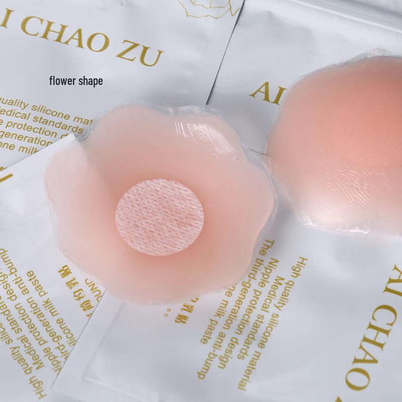 Silicone Waterproof Nipple Covers: Anti-Exposure, Invisible Breast Pasties for Men & Women, Ideal for Swimming and Concealment.