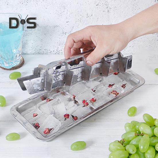 Eiswürfelschalen aus Edelstahl, Eiswürfelform mit 18 Schlitzen und leicht zu lösendem Griff, abnehmbarer Eisbereiter für Bars und Küchen