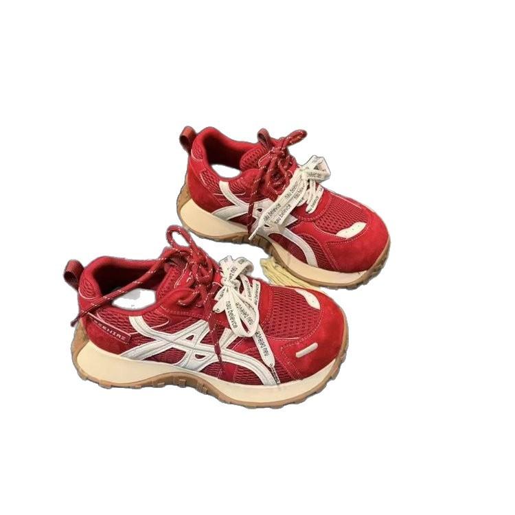 Genuine leather women's shoes 2025 autumn new Korean version thick-soled small dad shoes small waist Forrest Gump shoes casual running shoes