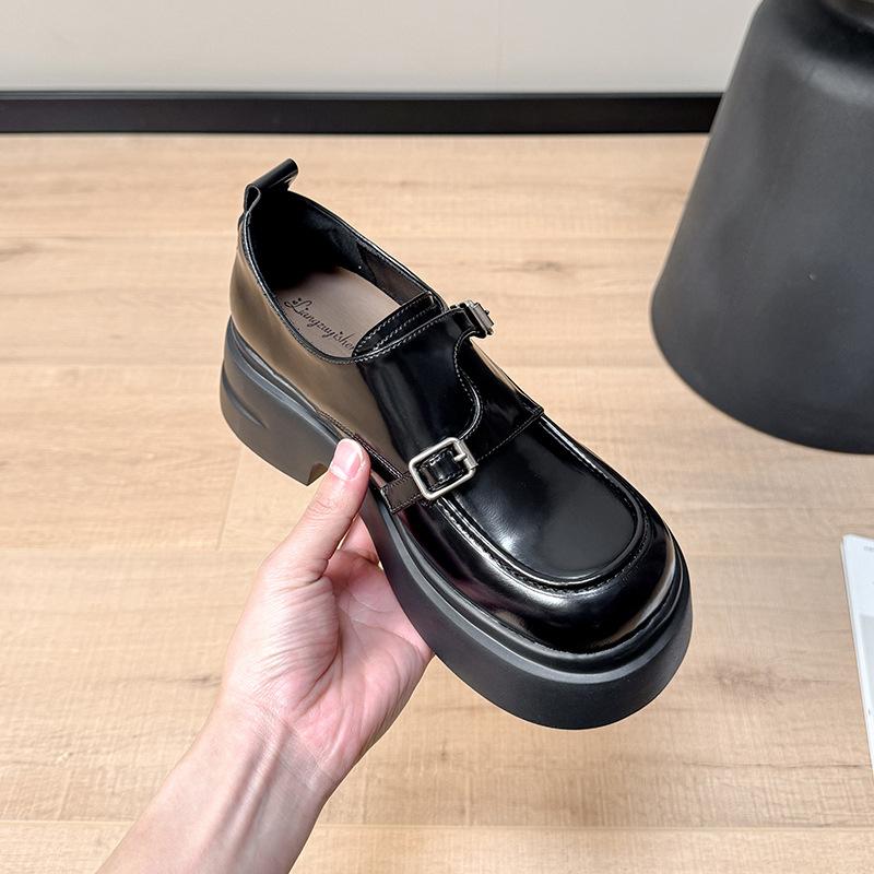 

Small leather shoes women s spring new retro versatile thick soles increase the height of casual single shoes 35 чёрный