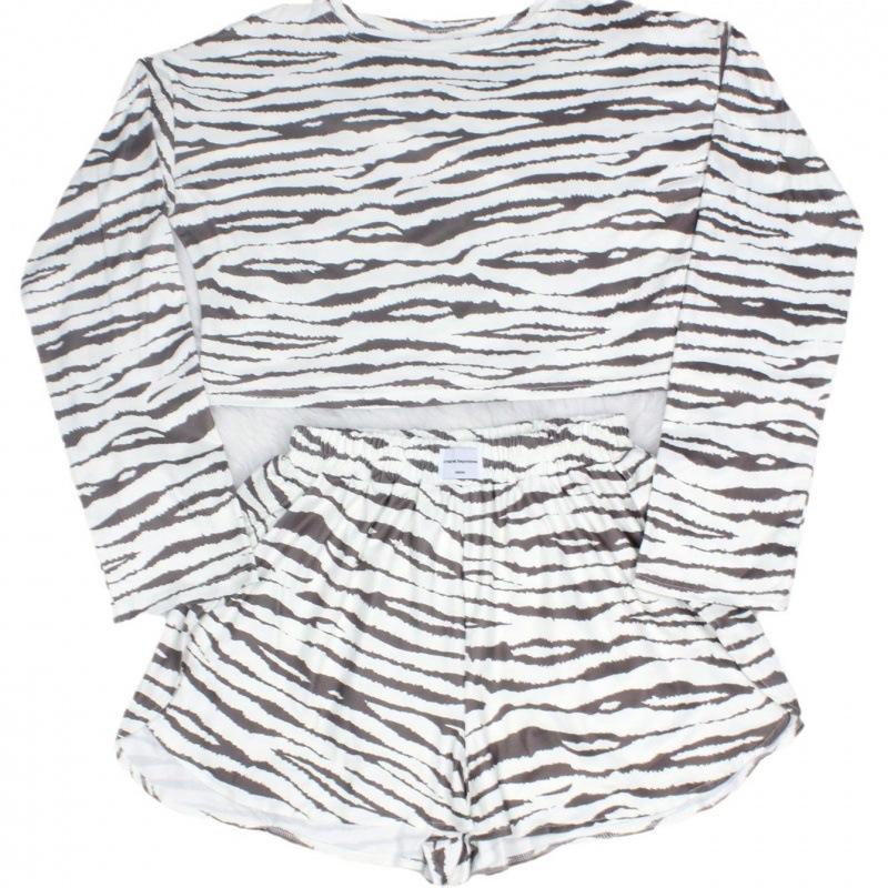 2025 Zebra & Leopard Print Loose Long Sleeve Pajama Set with Shorts - Comfortable for Outdoors
