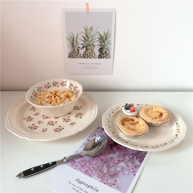 New French Retro Small Flower Relief Ceramic Western Steak Pasta Plate Yogurt Salad Bowl Dessert  Dish  Serving