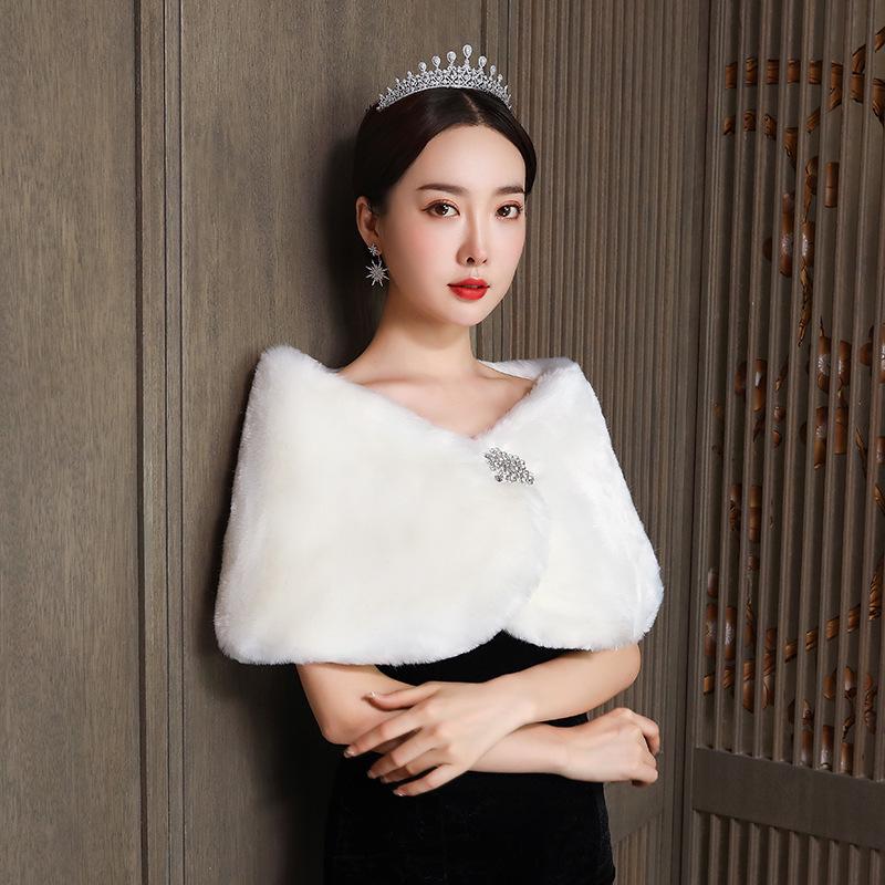 Plus Size Fleece Lined Faux Fur Bridal Cheongsam Shawl - Warm Formal Autumn/Winter Outerwear
