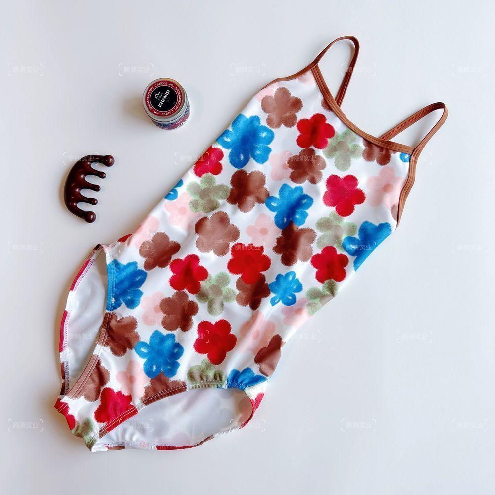 

Colorful flower talk big hip triangle one-piece swimsuit flower print thin shoulder strap racing swimsuit M