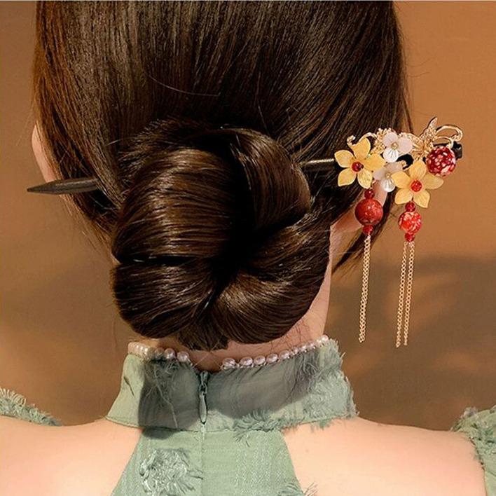 Traditional Chinese Wooden Hairpin with Tassel for Women's Updo - Qipao Hanfu Headdress