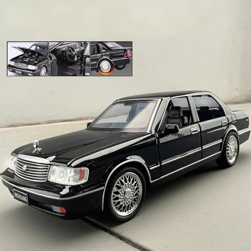 1/32 Toyota Crown 133 JZS133 S130 Alloy Classic Luxy Car Model Diecast Metal Retro Old Vehicles Car Model Sound and Light Kids Toy Gift