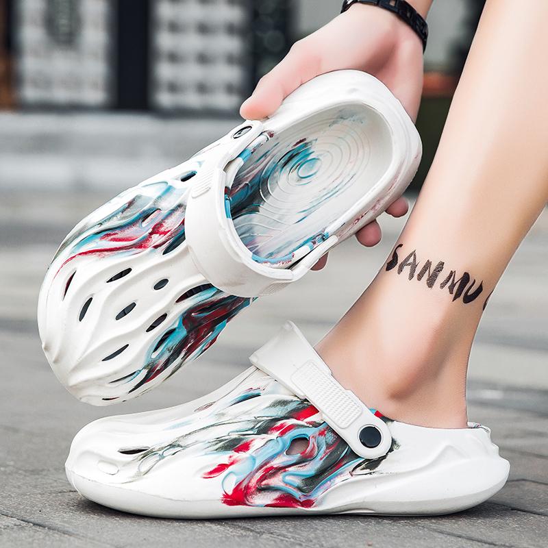 Fashion Summer White Men Slippers Trend Slides Outdoor Garden Clog Waterproof Beach Sandals Street Flip Flops Indoor Home Shoes 40-45
