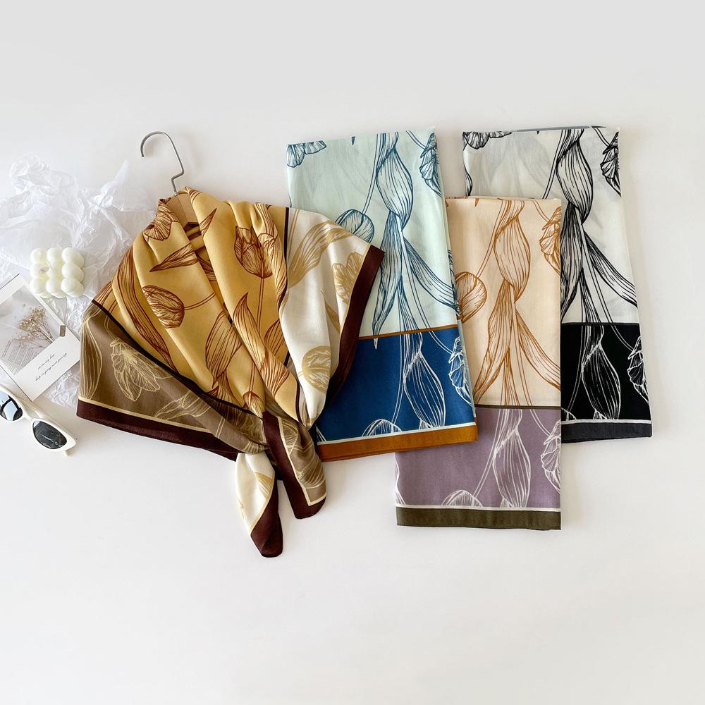 Wiosenno-letni satynowy długi szalik dla kobiet, szal z filtrem przeciwsłonecznym, modna scena piękna, satynowy długi szalik, uniwersalny szalik podróżny