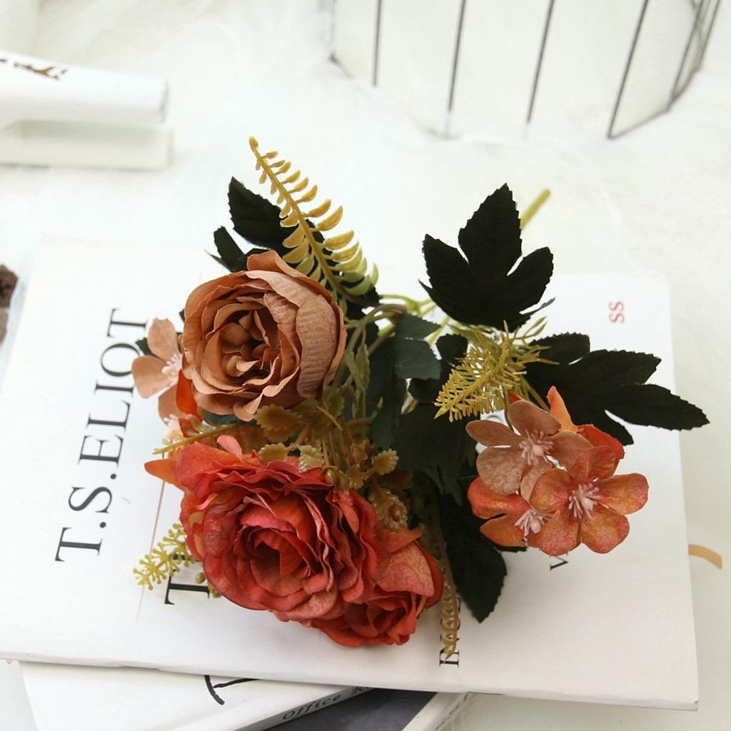 Künstlicher Seidenhandstrauß, gemischte künstliche Blumen, Pfingstrosen, Rosen, Hortensien, Dekor