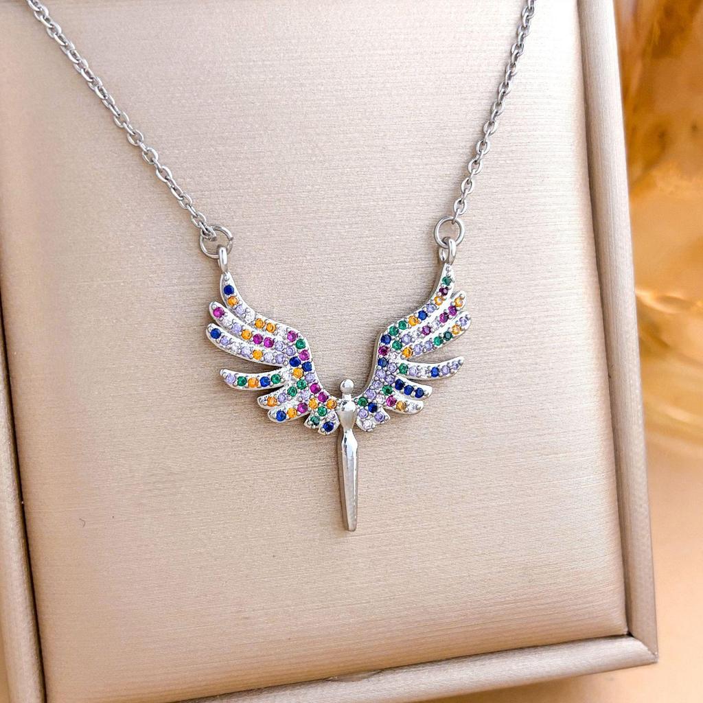 Gradient Diamond Feather Sword Pendant Necklace with Angel Wings Design