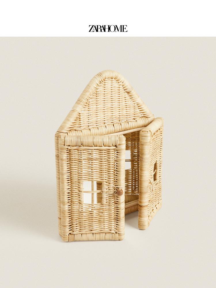 Rattan Hut Shaped Mirror with Souvenir Bedroom Wall Mounted Mirror